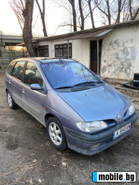     Renault Megane Scenic ~1 800 .