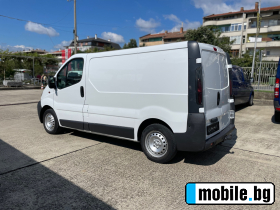     Renault Trafic 1.9 DCi // //  //