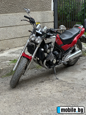     Yamaha Fzx ~4 500 .