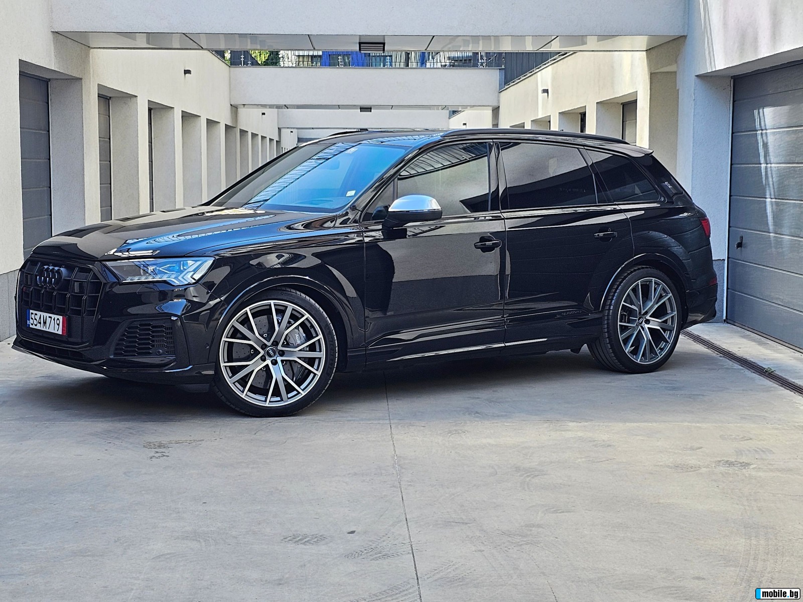 Audi SQ7 Audi SQ7 HD MATRIX/Ceramic/Panorama/6+1/Black Line | Mobile.bg   3