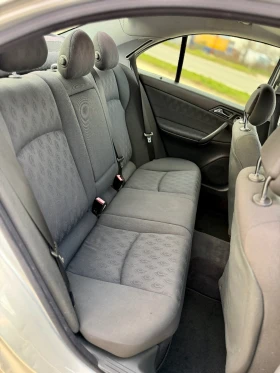 Mercedes-Benz C 220 Classic 187 хил км 2.2 CDI 150 hp - 3300 € / 6454.24 лв. - 56170465 12 | Car24.bg Mercedes-Benz C 220 Classic 187 хил км 2.2 CDI 150 hp - 3300 € / 6454.24 лв. - 56170465 12