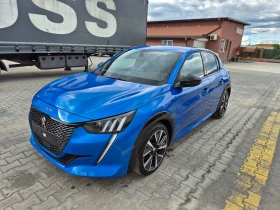 Снимка Peugeot 208