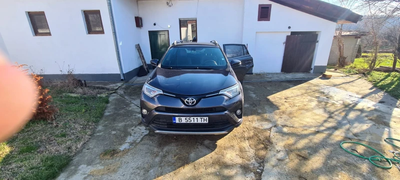 Toyota Rav4 Facelift (2016) - 13950 € / 27283.83 лв. - 93339489 1 | Car24.bg Toyota Rav4 Facelift (2016) - 13950 € / 27283.83 лв. - 93339489 1