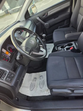 Honda Cr-v CR-V 2000 куб 150 к.с. - 7300 € - 84881888 13 | Car24.bg Honda Cr-v CR-V 2000 куб 150 к.с. - 7300 € - 84881888 13