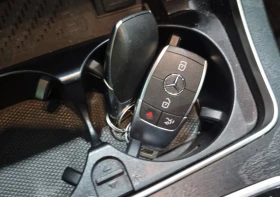 Mercedes-Benz C 300 * AMG Line* 4MATIC* Подгрев* Pano* Back Cam* - 16999 € / 33247.15 лв. - 59259362 11 | Car24.bg Mercedes-Benz C 300 * AMG Line* 4MATIC* Подгрев* Pano* Back Cam* - 16999 € / 33247.15 лв. - 59259362 11