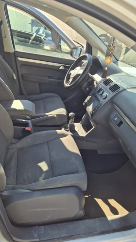 VW Touran undefined | Auto.bg — изображение 10 VW Touran undefined | Auto.bg — изображение 10