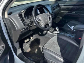 Mitsubishi Outlander 2.4L Hybrid S AWC / CARFAX / АВТОКРЕДИТ | Auto.bg — изображение 6 Mitsubishi Outlander 2.4L Hybrid S AWC / CARFAX / АВТОКРЕДИТ | Auto.bg — изображение 6