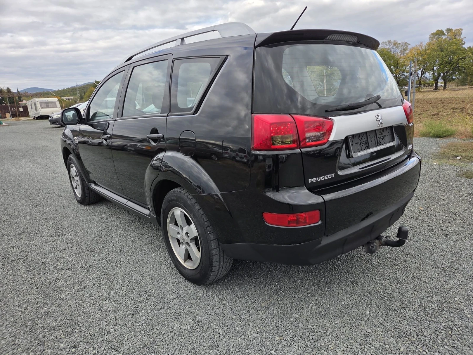 Peugeot 4007 2.4 бензин 114000 серв.книжка - изображение 6 | Auto.bg Peugeot 4007 2.4 бензин 114000 серв.книжка - изображение 6