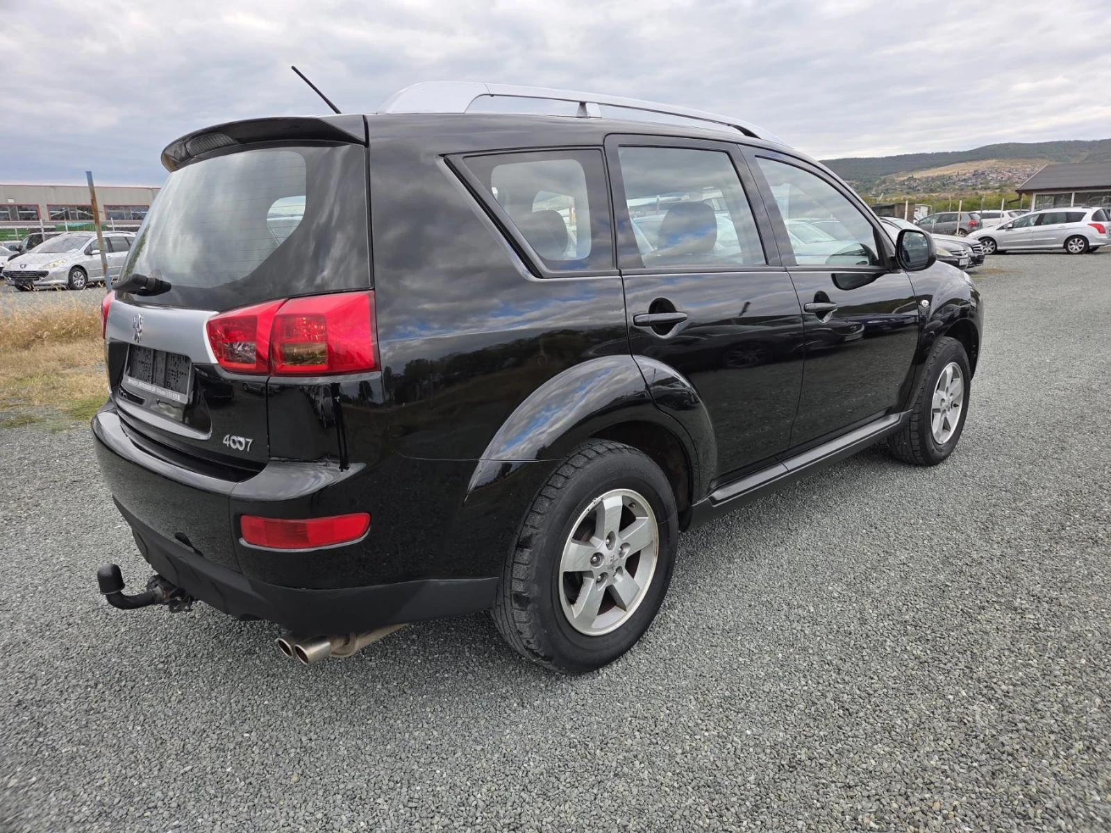 Peugeot 4007 2.4 бензин 114000 серв.книжка - изображение 5 | Auto.bg Peugeot 4007 2.4 бензин 114000 серв.книжка - изображение 5