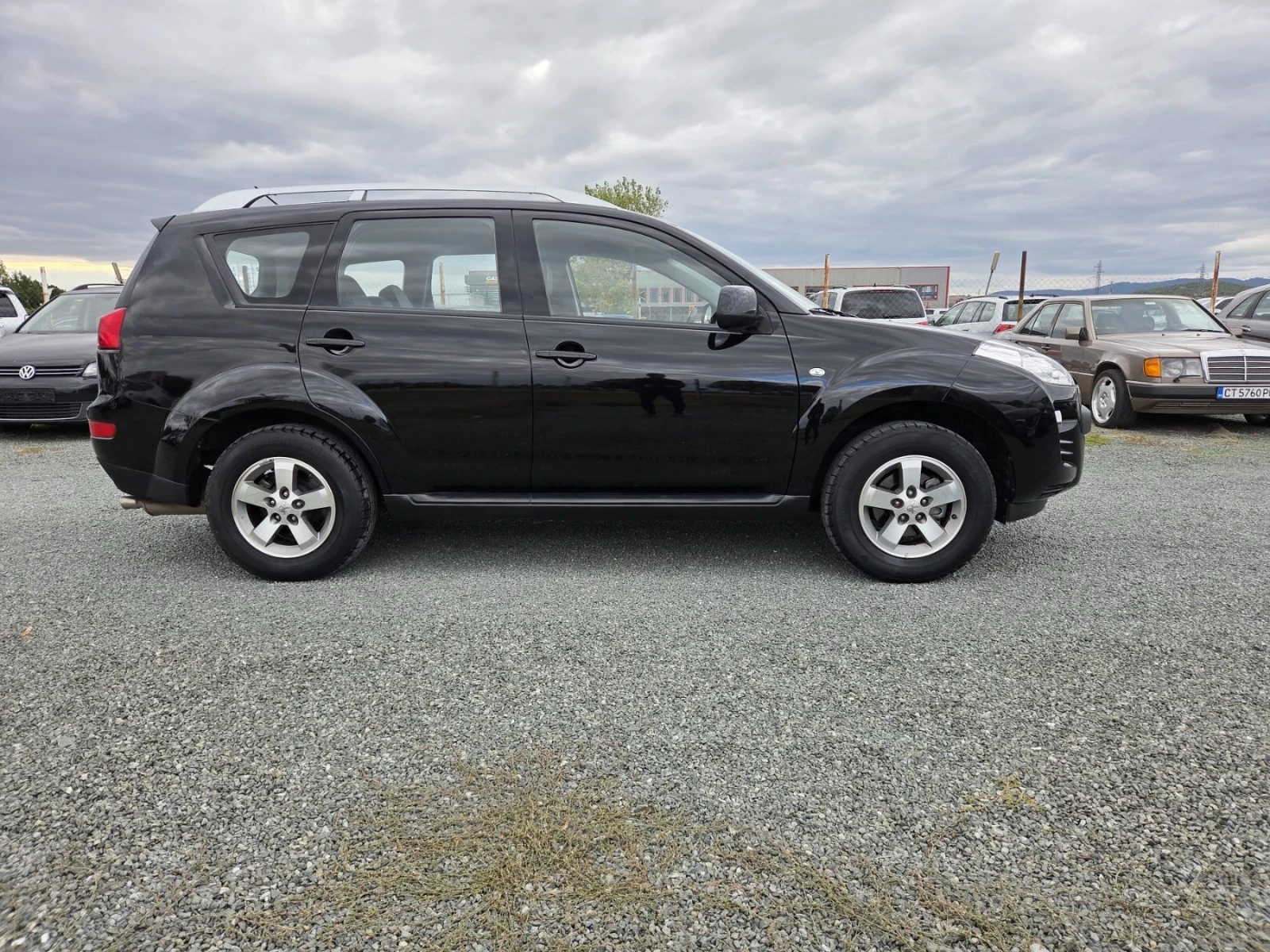 Peugeot 4007 2.4 бензин 114000 серв.книжка - изображение 7 | Auto.bg Peugeot 4007 2.4 бензин 114000 серв.книжка - изображение 7