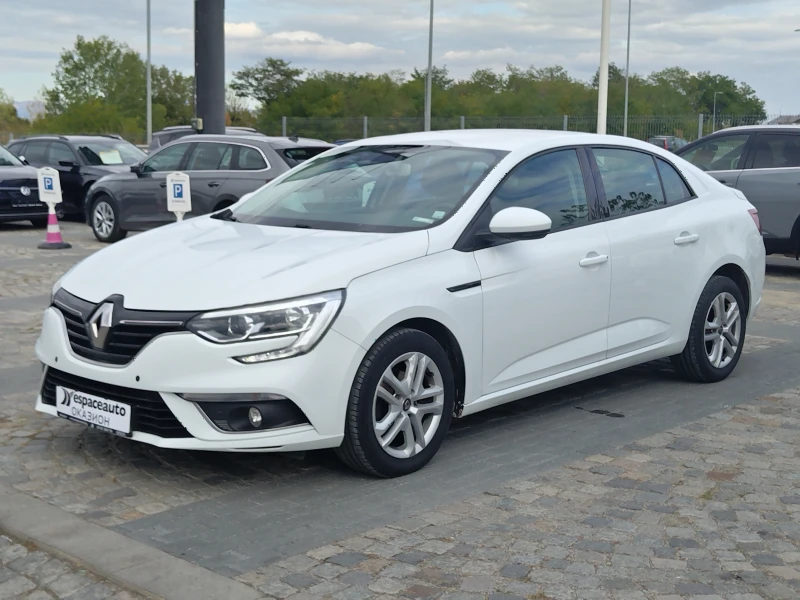 Renault Megane 1.3TCe 140 к.с./Life - 18500 лв. / 9458.90 € - 51119672 1 | Car24.bg Renault Megane 1.3TCe 140 к.с./Life - 18500 лв. / 9458.90 € - 51119672 1