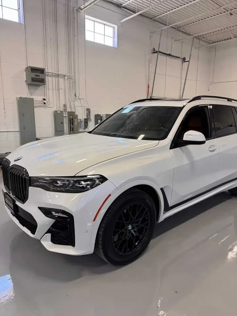 BMW X7 4.0i/2022г/M-ПАКЕТ/ВЪЗДУШНО/ОБДУХВАНЕ - 89890 лв. / 45960.03 € - 21296467 1 | Car24.bg BMW X7 4.0i/2022г/M-ПАКЕТ/ВЪЗДУШНО/ОБДУХВАНЕ - 89890 лв. / 45960.03 € - 21296467 1