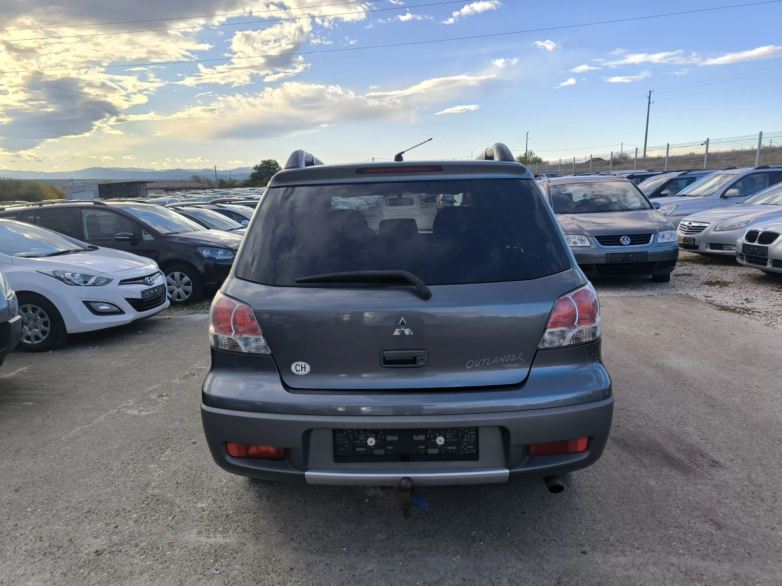 Mitsubishi Outlander 2.0i - изображение 5 | Auto.bg Mitsubishi Outlander 2.0i - изображение 5