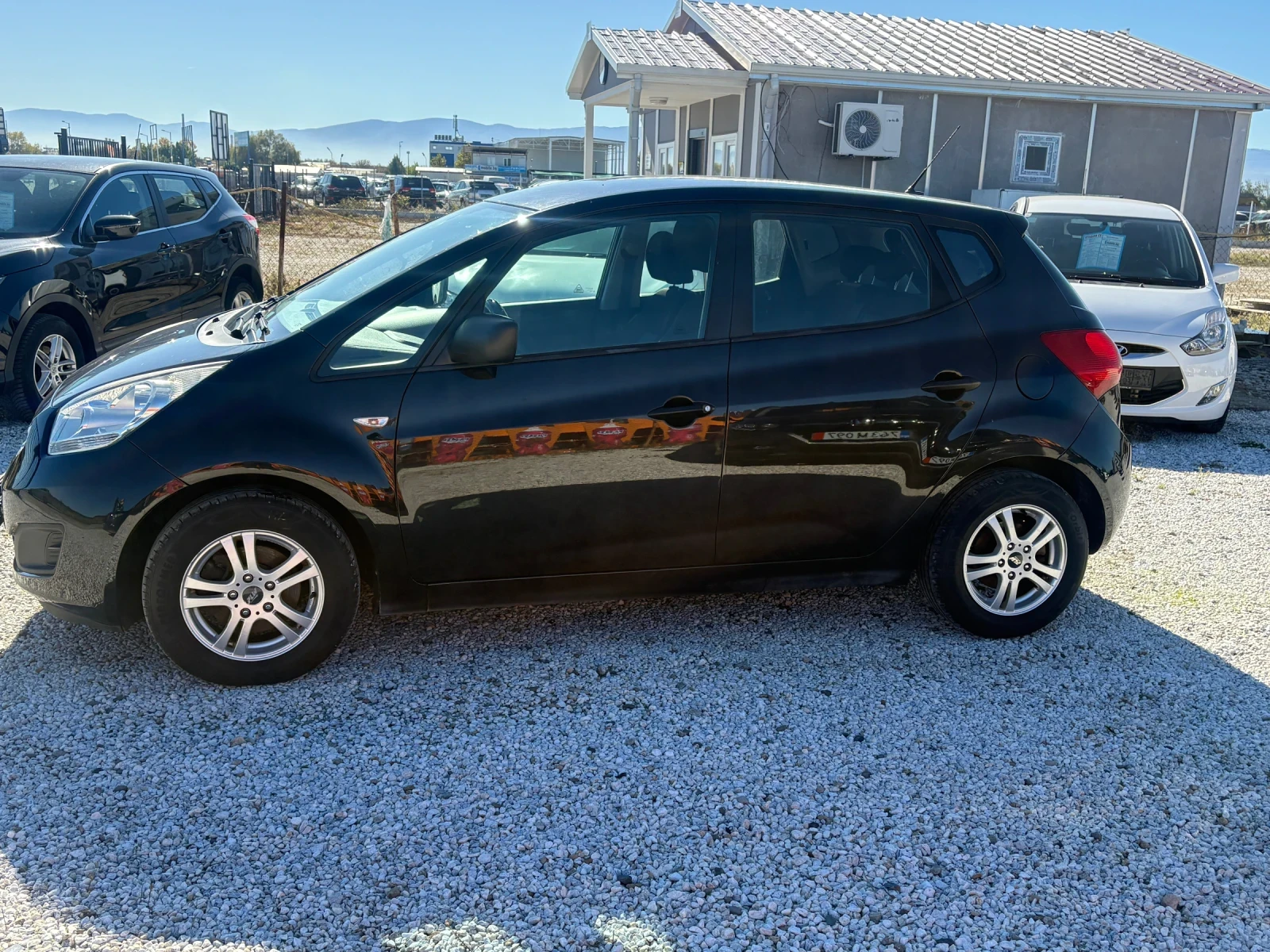 Kia Venga  - изображение 3 | Auto.bg Kia Venga  - изображение 3