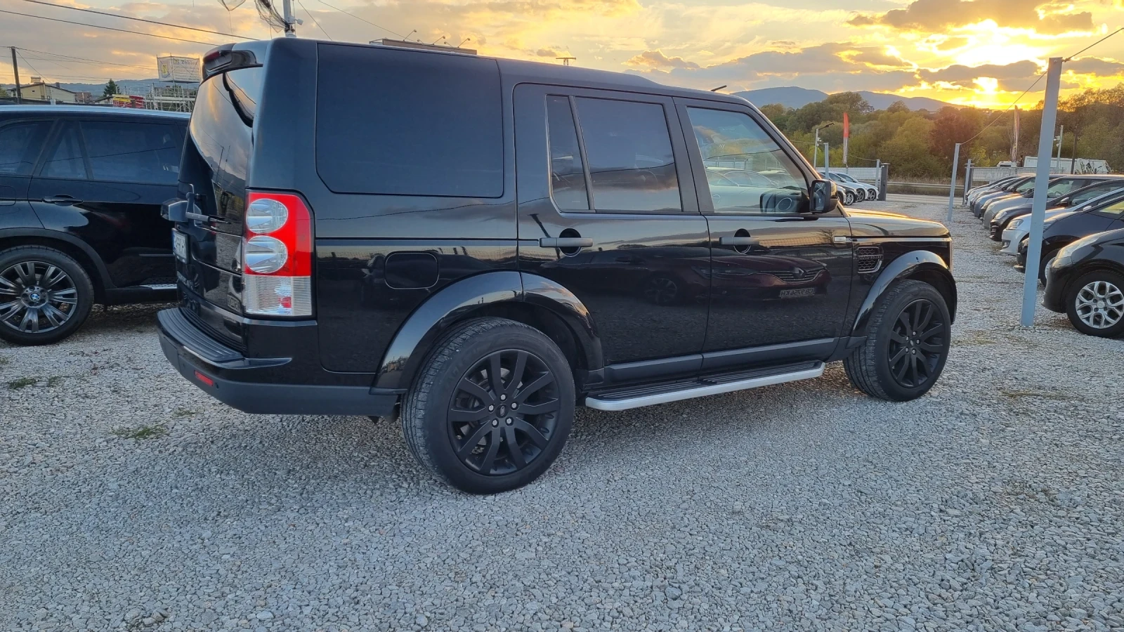 Land Rover Discovery 4 3.0 TDV6 SE - изображение 5 | Auto.bg Land Rover Discovery 4 3.0 TDV6 SE - изображение 5