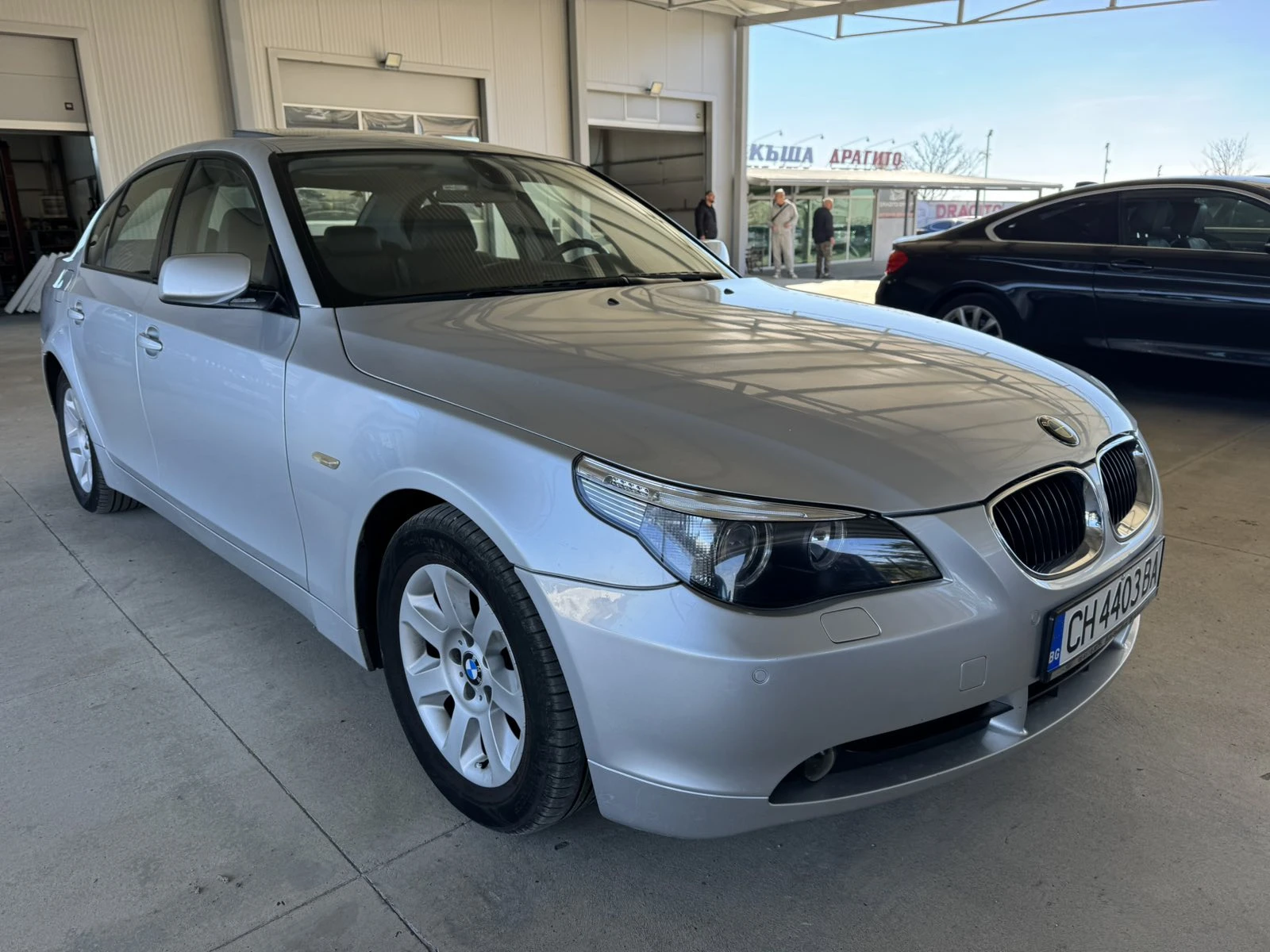 BMW 520 2.2* 170ps* GAS* 6ск* Xenon* Parkt*  - изображение 7 | Auto.bg BMW 520 2.2* 170ps* GAS* 6ск* Xenon* Parkt*  - изображение 7