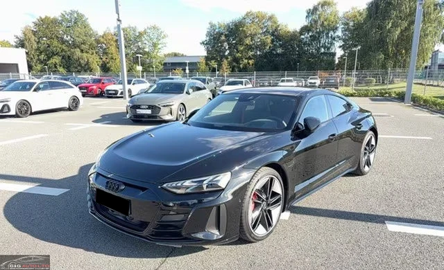 Audi E-Tron GT RS/598HP/MATRIX/PANO/4X4/HUD/360/829v - 145299 лв. / 74290.20 € - 52042158 1 | Car24.bg Audi E-Tron GT RS/598HP/MATRIX/PANO/4X4/HUD/360/829v - 145299 лв. / 74290.20 € - 52042158 1