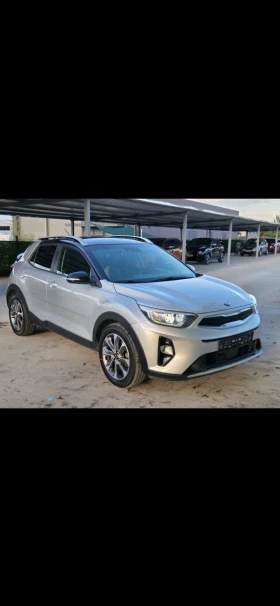 Kia Stonic 1.6 CRDi | Ръчни скорости | TOP Състоян - 10300 € / 20145.05 лв. - 17663380 3 | Car24.bg Kia Stonic 1.6 CRDi | Ръчни скорости | TOP Състоян - 10300 € / 20145.05 лв. - 17663380 3