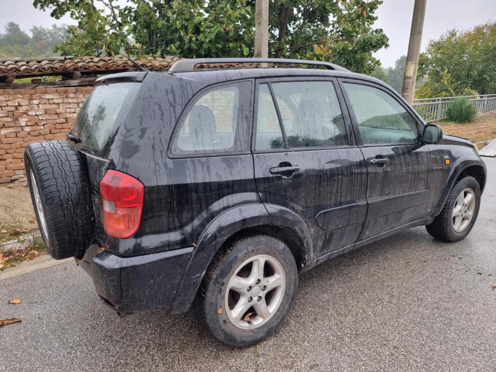 Toyota Rav4 2.0 D4D /Щора /Джанти 16 - изображение 9 | Auto.bg Toyota Rav4 2.0 D4D /Щора /Джанти 16 - изображение 9