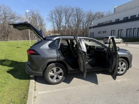 Toyota Rav4 2.5 Hybrid Luxury| 4x4 AWD-i| 360 | JBL| Пълна ист - 24499 € / 47915.88 лв. - 48181129 10 | Car24.bg Toyota Rav4 2.5 Hybrid Luxury| 4x4 AWD-i| 360 | JBL| Пълна ист - 24499 € / 47915.88 лв. - 48181129 10