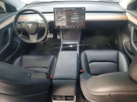 Tesla Model 3 Performance AWD | CARFAX | АВТОФИНАНСИРАНЕ | Auto.bg — изображение 8 Tesla Model 3 Performance AWD | CARFAX | АВТОФИНАНСИРАНЕ | Auto.bg — изображение 8