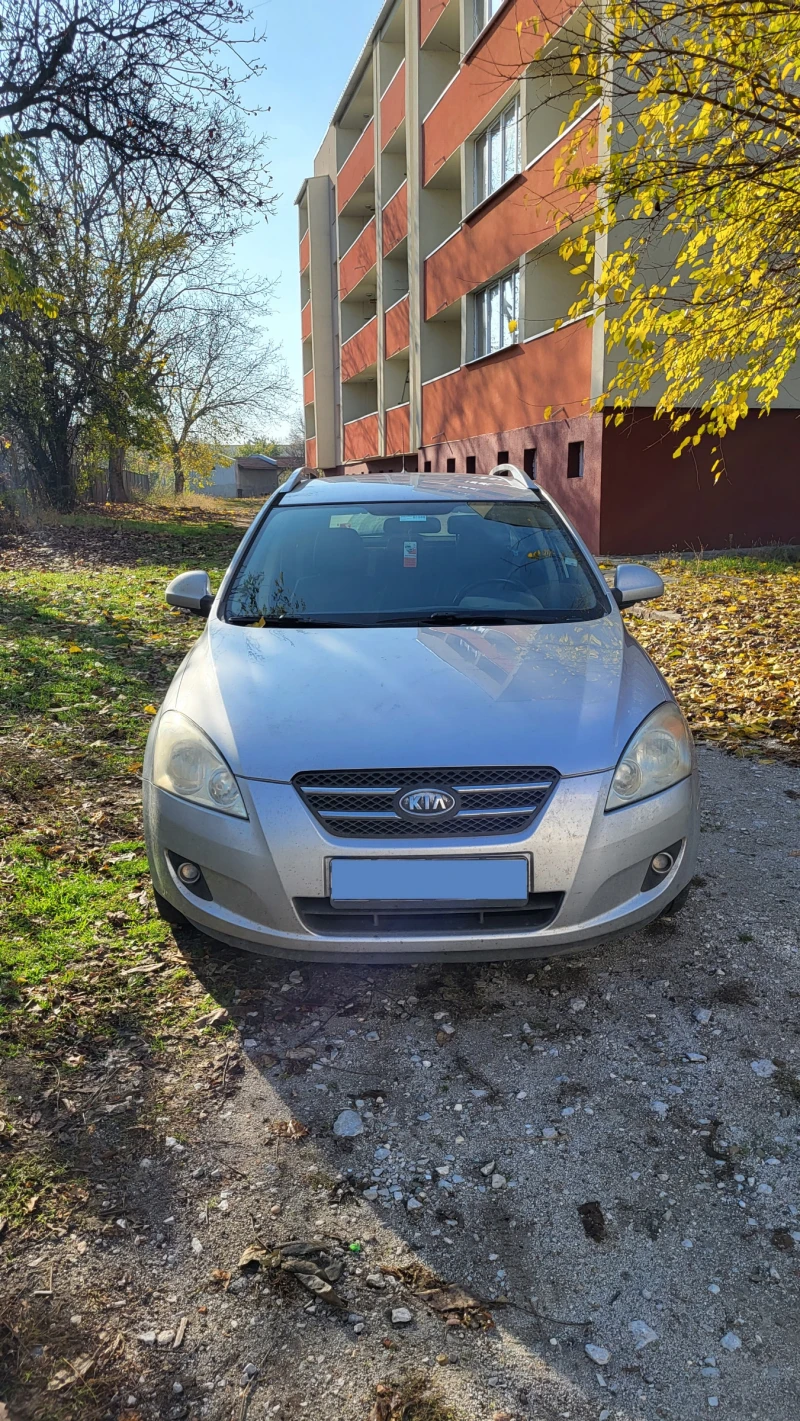 Kia Ceed - 2000 € / 3911.66 лв. - 42600452 1 | Car24.bg Kia Ceed - 2000 € / 3911.66 лв. - 42600452 1