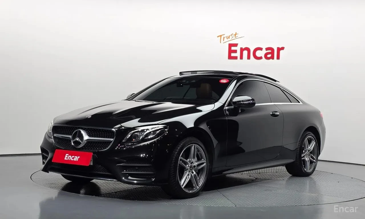Mercedes-Benz E 220 4MATIC * FULL AMG PACK* АМБИЕНТНО* HEAD UP* | Auto.bg — изображение 1 Mercedes-Benz E 220 4MATIC * FULL AMG PACK* АМБИЕНТНО* HEAD UP* | Auto.bg — изображение 1