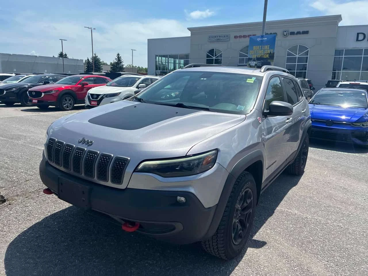Jeep Cherokee * Trailhawk Elite * CARFAX * ОПЦИЯ ЗА ФИНАНСИРАНЕ | Auto.bg — изображение 1 Jeep Cherokee * Trailhawk Elite * CARFAX * ОПЦИЯ ЗА ФИНАНСИРАНЕ | Auto.bg — изображение 1