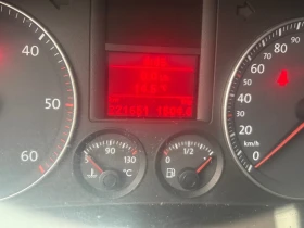 VW Golf 2.0 TDI - 2500 € / 4889.57 лв. - 20823424 11 | Car24.bg VW Golf 2.0 TDI - 2500 € / 4889.57 лв. - 20823424 11