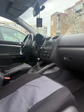 VW Golf 2.0 TDI - 2500 € / 4889.57 лв. - 20823424 10 | Car24.bg VW Golf 2.0 TDI - 2500 € / 4889.57 лв. - 20823424 10