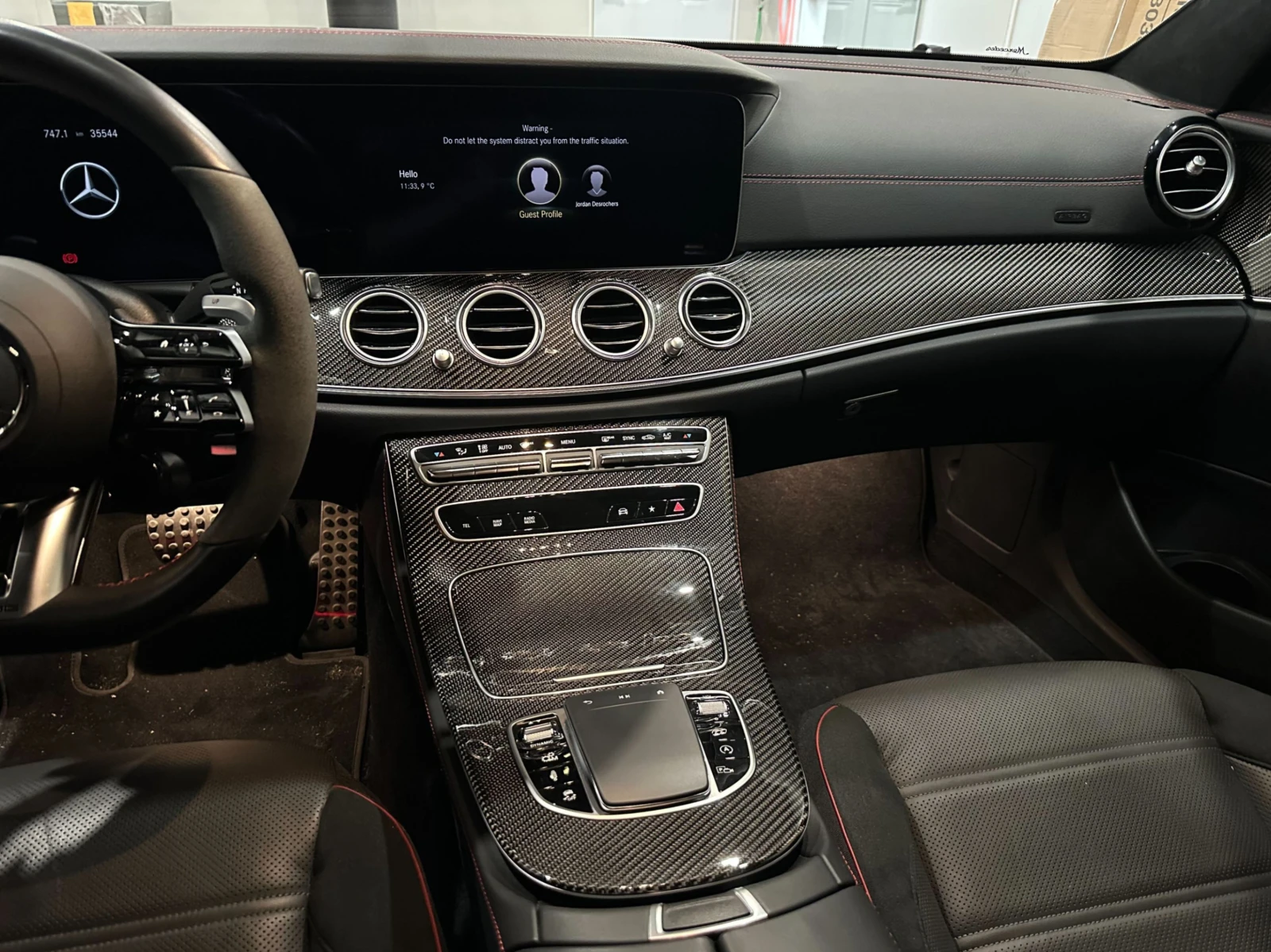 Mercedes-Benz E 53 AMG CARFAX АВТО КРЕДИТ  - изображение 8 | Auto.bg Mercedes-Benz E 53 AMG CARFAX АВТО КРЕДИТ  - изображение 8