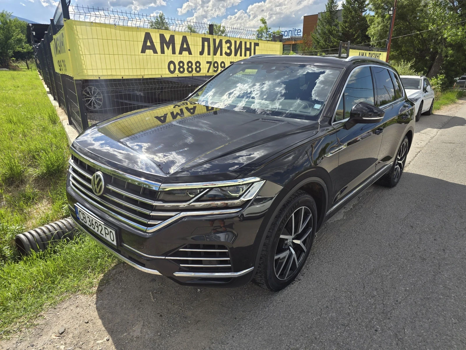 VW Touareg 3.0TDI/SPORT/AIR/ЗАВИВАЩ ЗАДЕН МОСТ | Auto.bg — изображение 1 VW Touareg 3.0TDI/SPORT/AIR/ЗАВИВАЩ ЗАДЕН МОСТ | Auto.bg — изображение 1