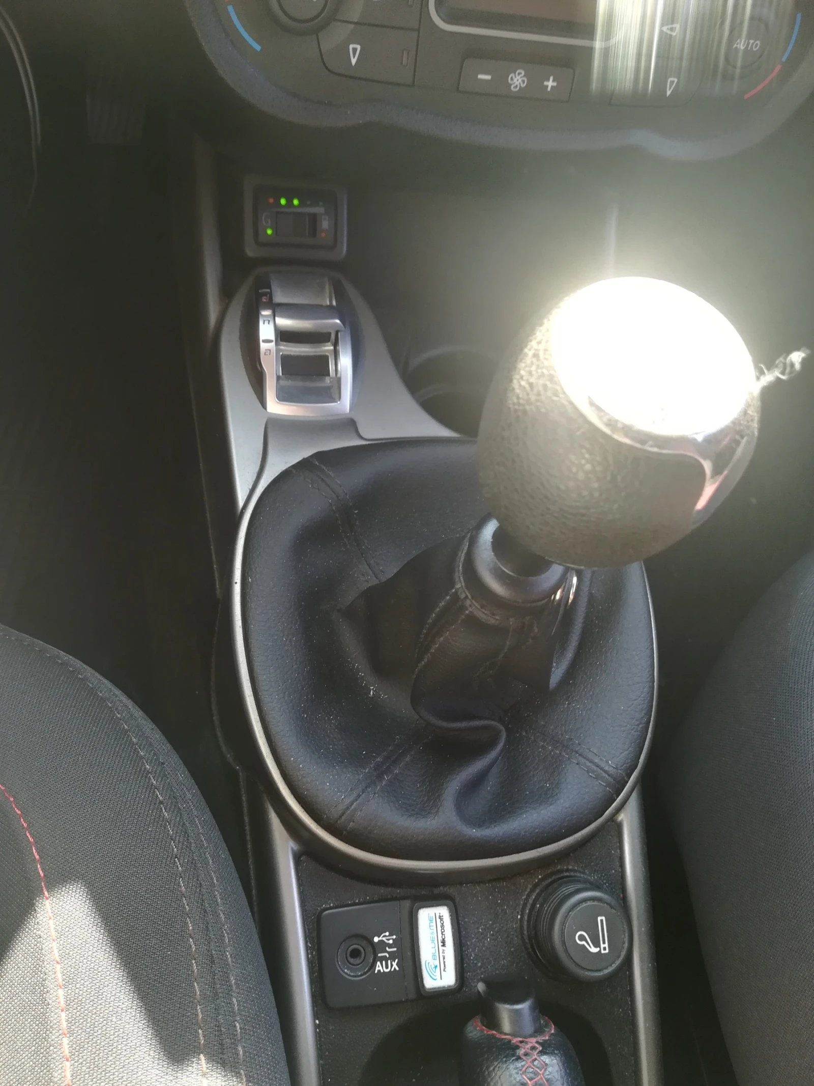 Alfa Romeo MiTo 1.4 t-jet заводска газ - изображение 9 | Auto.bg Alfa Romeo MiTo 1.4 t-jet заводска газ - изображение 9