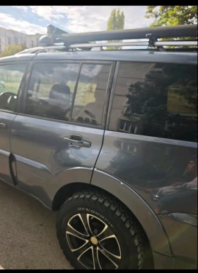 Mitsubishi Pajero 3.2 4x4 - 5000 € - 52311715 14 | Car24.bg Mitsubishi Pajero 3.2 4x4 - 5000 € - 52311715 14