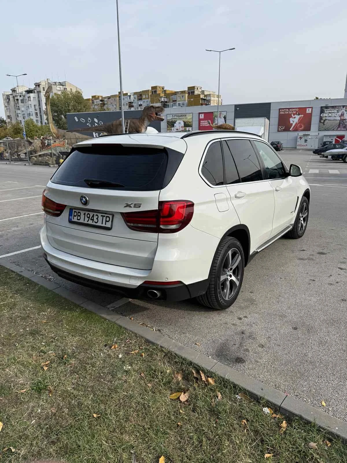 BMW X5 * * НАЛИЧНА* * * CARFAX * * АВТО КРЕДИТ * *  - изображение 8 | Auto.bg BMW X5 * * НАЛИЧНА* * * CARFAX * * АВТО КРЕДИТ * *  - изображение 8