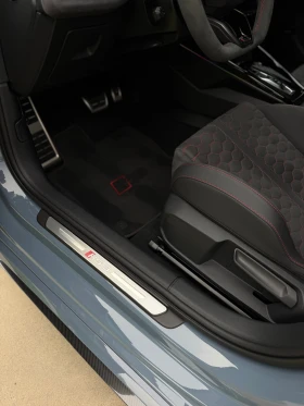 Audi Rs3 / Performance / Full / Carbon / Matrix / Sonos - 69000 € - 12866071 14 | Car24.bg Audi Rs3 / Performance / Full / Carbon / Matrix / Sonos - 69000 € - 12866071 14