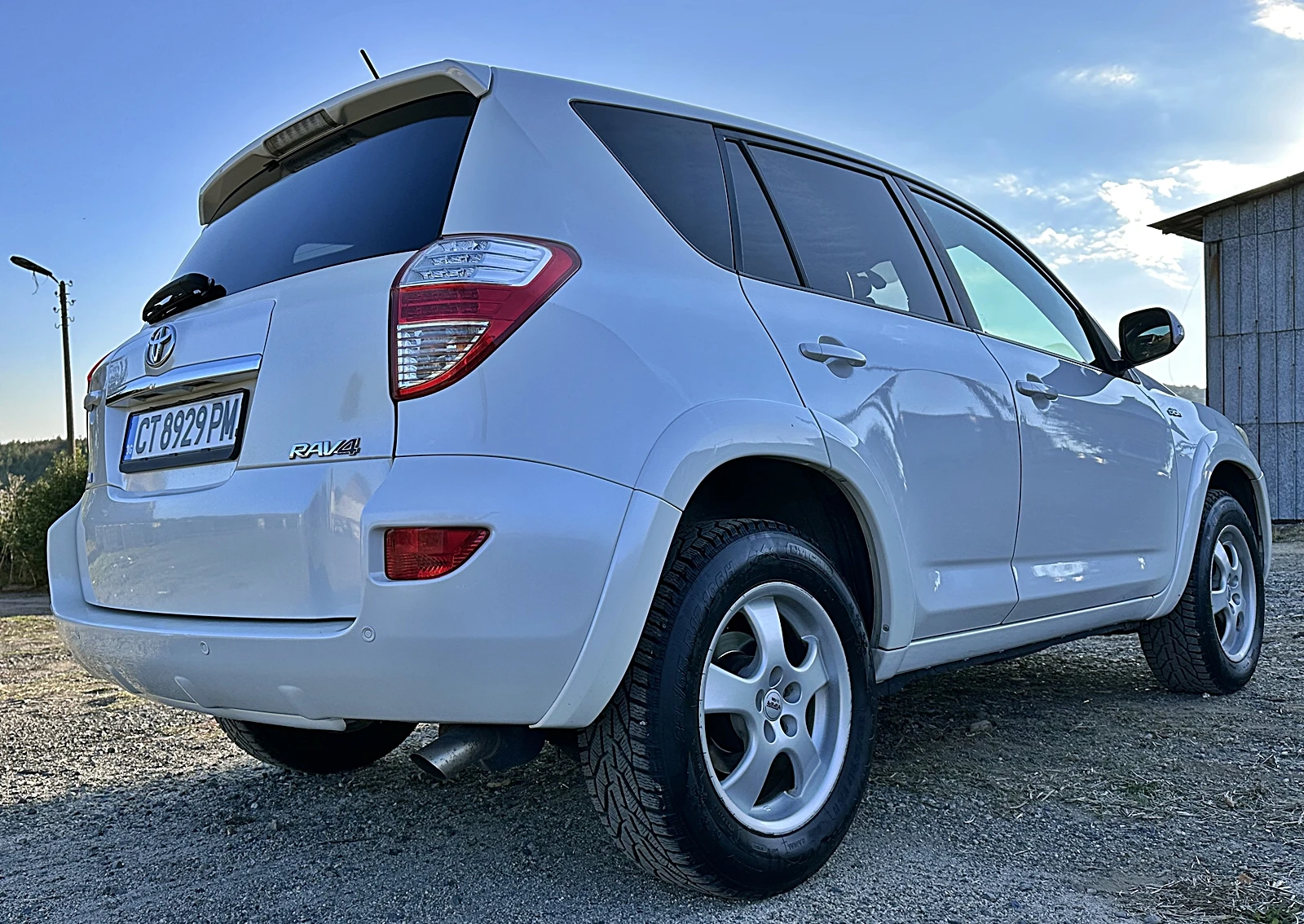 Toyota Rav4 2.2!!!AUTOMAT!!!FULL!!! - изображение 6 | Auto.bg Toyota Rav4 2.2!!!AUTOMAT!!!FULL!!! - изображение 6