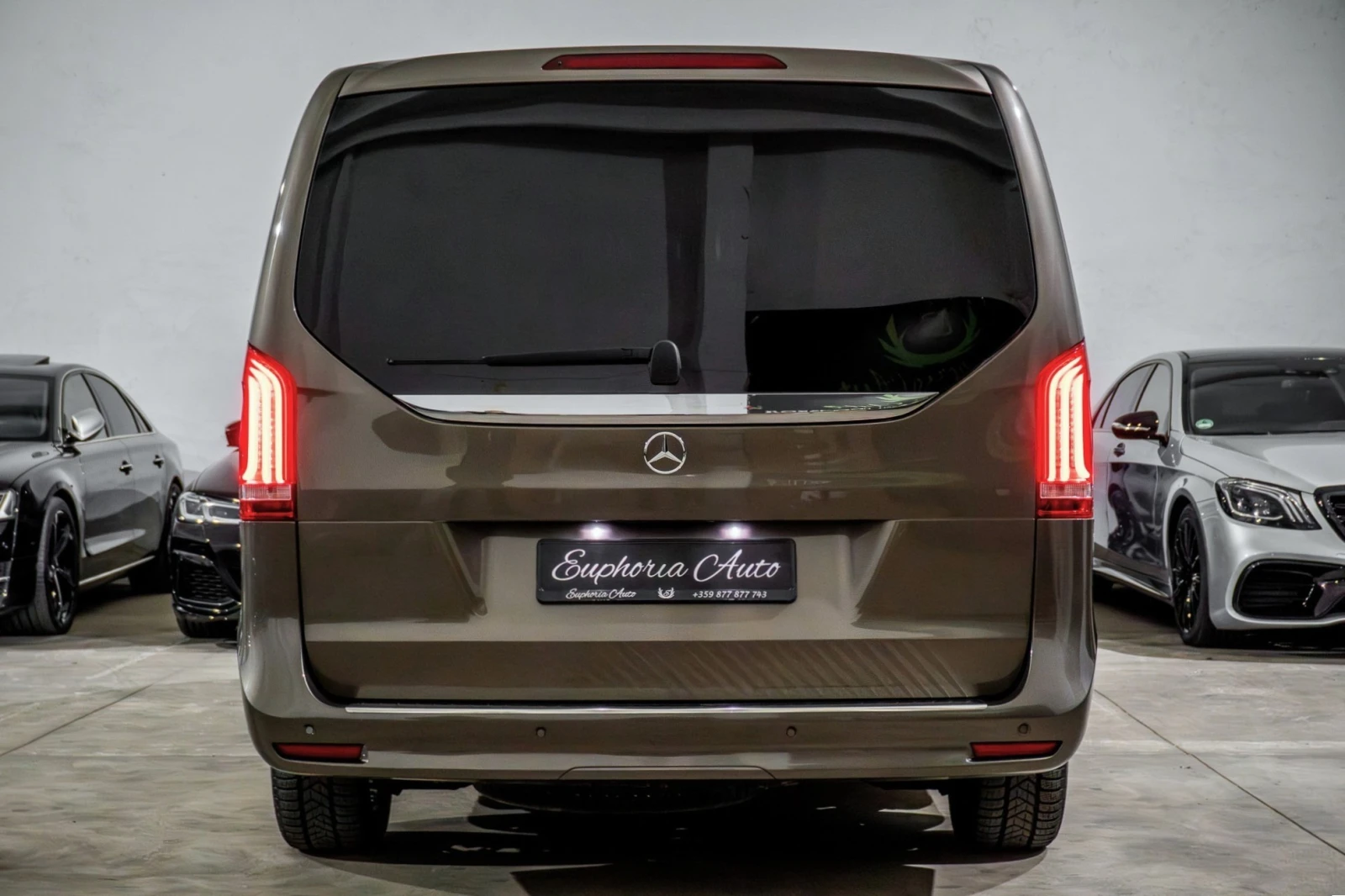 Mercedes-Benz V 250 d* LUXURY HIGH CLASS* 4MATIC* TV* EXTRALONG - изображение 4 | Auto.bg Mercedes-Benz V 250 d* LUXURY HIGH CLASS* 4MATIC* TV* EXTRALONG - изображение 4