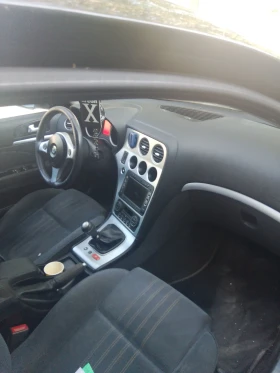 Alfa Romeo 159 - 2700 € / 5280.74 лв. - 25538761 4 | Car24.bg Alfa Romeo 159 - 2700 € / 5280.74 лв. - 25538761 4