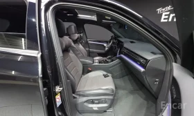VW Touareg 3.0 TDI R-Line* 360* HUD* Обдух - 37399 € - 62662584 16 | Car24.bg VW Touareg 3.0 TDI R-Line* 360* HUD* Обдух - 37399 € - 62662584 16