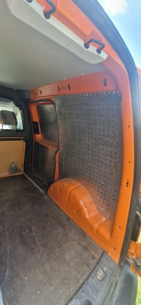VW Caddy Ecofuel | Auto.bg — изображение 11 VW Caddy Ecofuel | Auto.bg — изображение 11