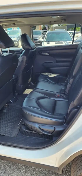 Toyota Highlander Hybrid XLE AWD 8 seats | Auto.bg — изображение 7 Toyota Highlander Hybrid XLE AWD 8 seats | Auto.bg — изображение 7