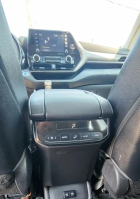 Toyota Highlander Hybrid XLE AWD 8 seats | Auto.bg — изображение 12 Toyota Highlander Hybrid XLE AWD 8 seats | Auto.bg — изображение 12