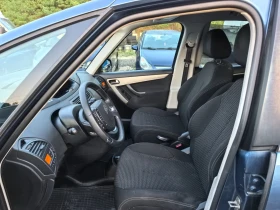Citroen C4 Picasso 1.6hdi ПЕРФЕКТНО СЪСТОЯНИЕ | Auto.bg — изображение 12 Citroen C4 Picasso 1.6hdi ПЕРФЕКТНО СЪСТОЯНИЕ | Auto.bg — изображение 12