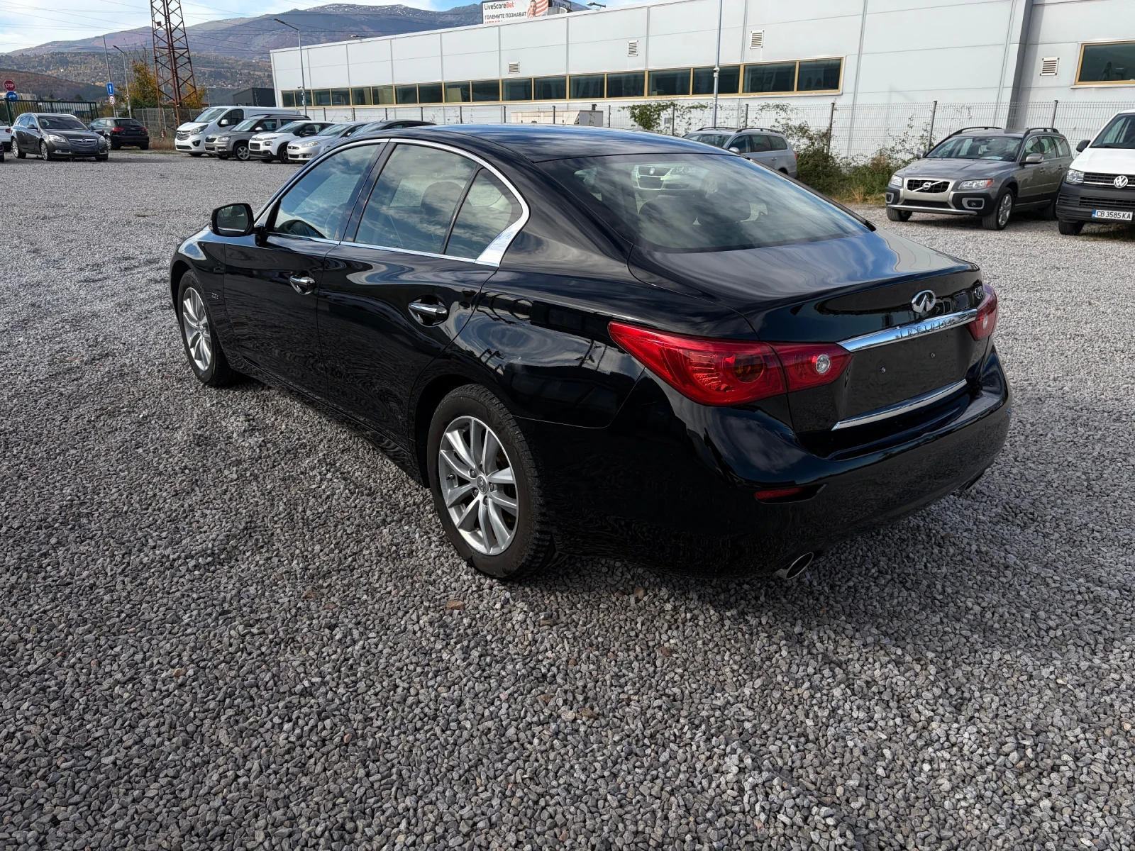 Infiniti Q50 2.2D-170k.c. 125000km. - изображение 4 | Auto.bg Infiniti Q50 2.2D-170k.c. 125000km. - изображение 4