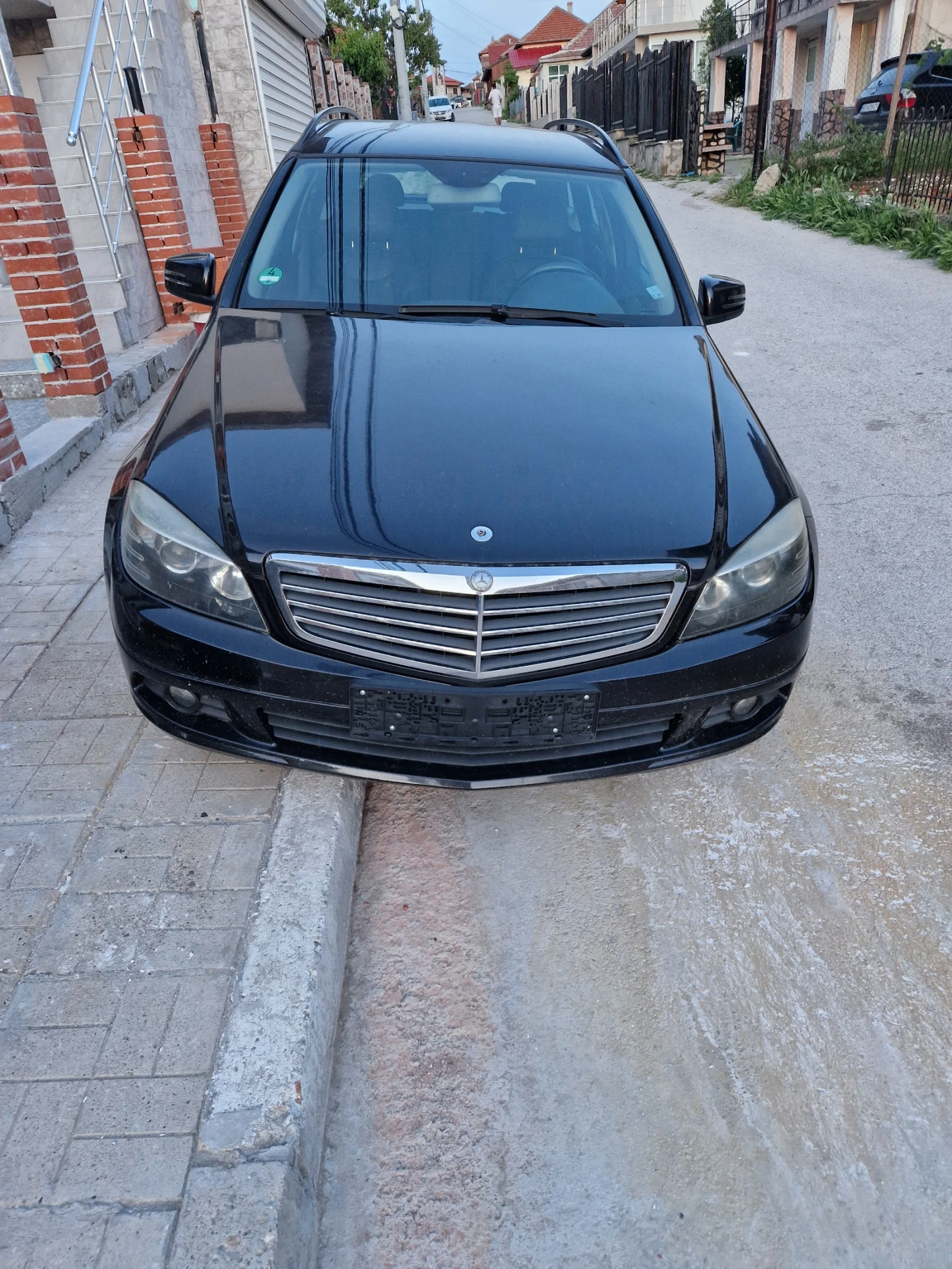 Mercedes-Benz C 200 undefined | Auto.bg — изображение 1 Mercedes-Benz C 200 undefined | Auto.bg — изображение 1