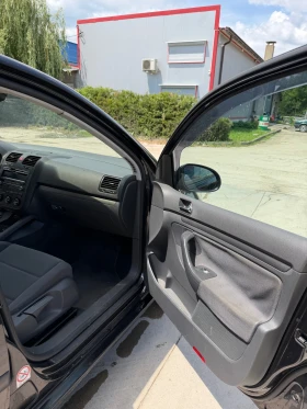 VW Golf - 3800 € / 7432.15 лв. - 55124555 16 | Car24.bg VW Golf - 3800 € / 7432.15 лв. - 55124555 16