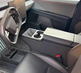 Tesla Cybertruck * AWD * CARFAX * БЕЗ ПЪРВОНАЧАЛНА ВНОСКА | Auto.bg — изображение 7 Tesla Cybertruck * AWD * CARFAX * БЕЗ ПЪРВОНАЧАЛНА ВНОСКА | Auto.bg — изображение 7