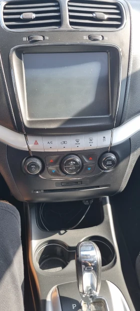 Fiat Freemont 2.0D, 170к.с., 4х4, 7-места, Автоматик. E5B - 5950 € - 75820081 16 | Car24.bg Fiat Freemont 2.0D, 170к.с., 4х4, 7-места, Автоматик. E5B - 5950 € - 75820081 16