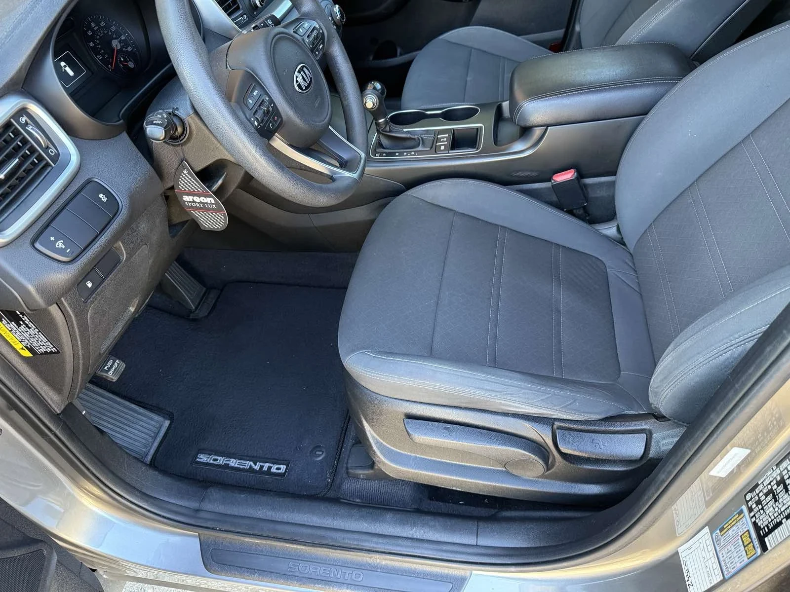 Kia Sorento 3.3  - изображение 9 | Auto.bg Kia Sorento 3.3  - изображение 9